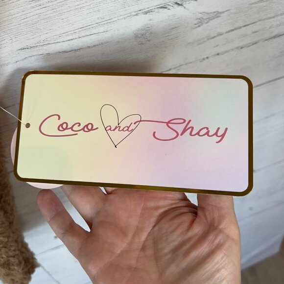 Coco & Shay Tank Top Womens SZ Medium Camel Brown Super Soft Cozy Crop Academia - Picture 3 of 16